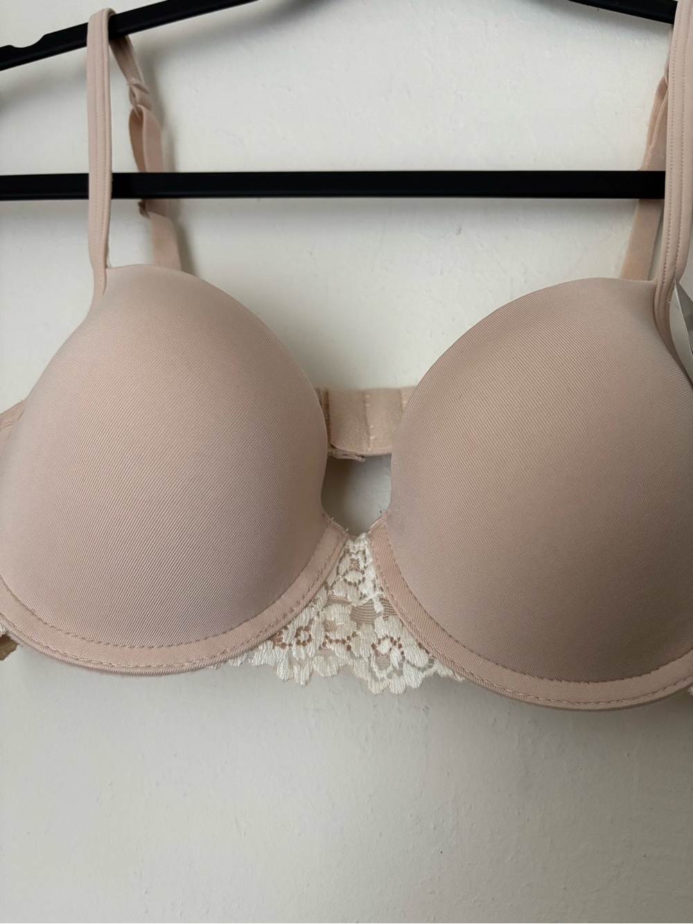 Wacoal Embrace Lace Petite Push Up Underwire Bra in Sand Size 36A NEW Padded - Picture 3 of 14